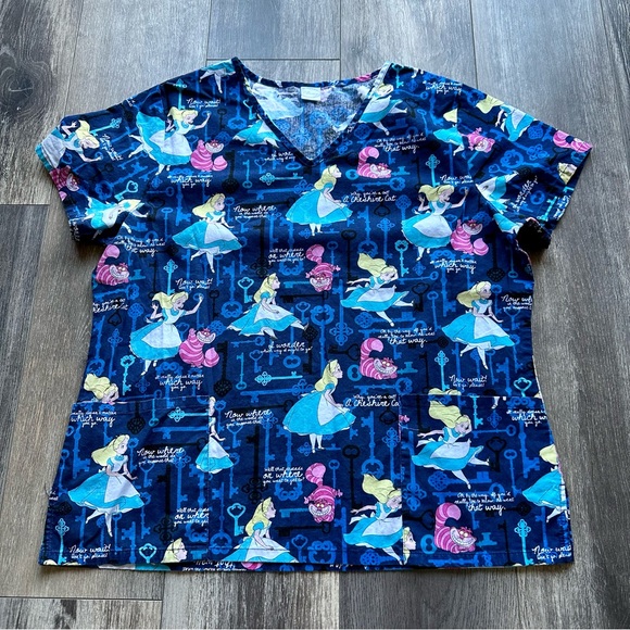 Alice In Wonderland Scrub Top by Disney Cheshire Cat - Picture 2 of 8